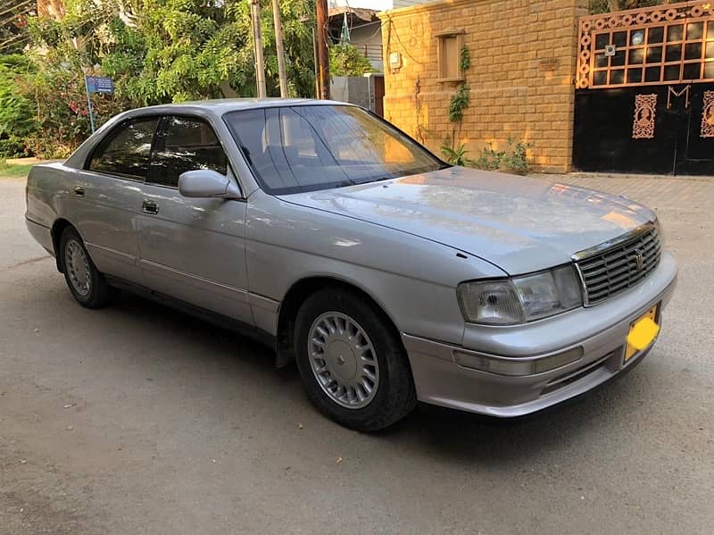 Toyota Crown 1994/1997 Royal Saloon 6