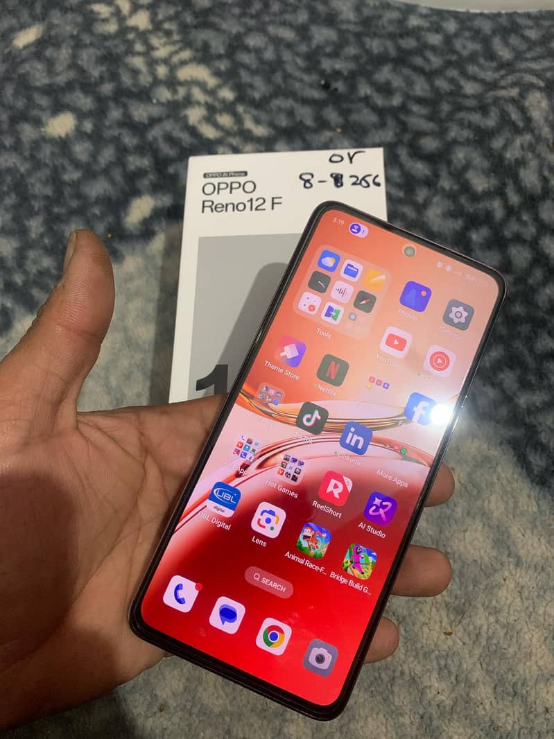 Oppo Reno 12F 3