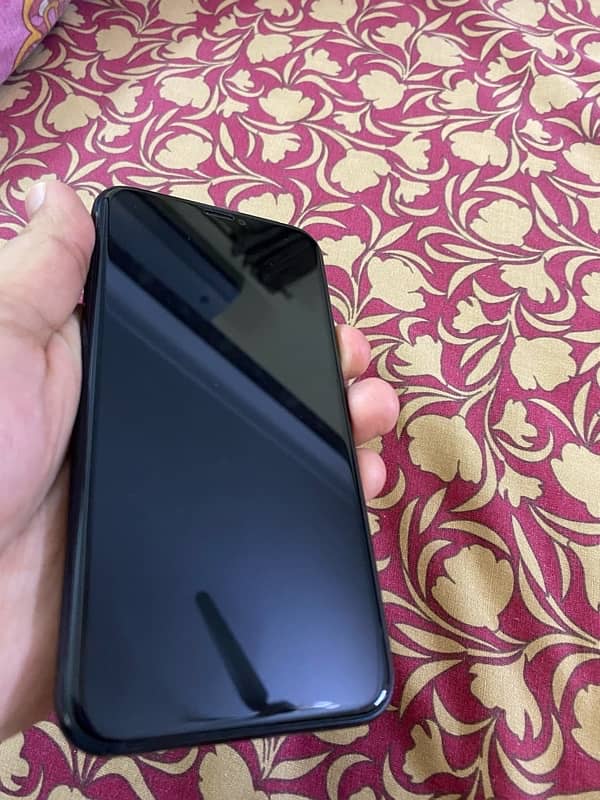 Iphone 11 Pro - 256 GB (PTA Approved) 5