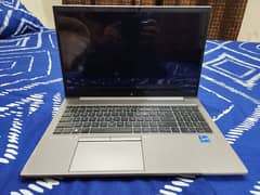 Hpzbook Firefly G8 i7 256gb Nvme 16gb Ram 4gb Graphic card