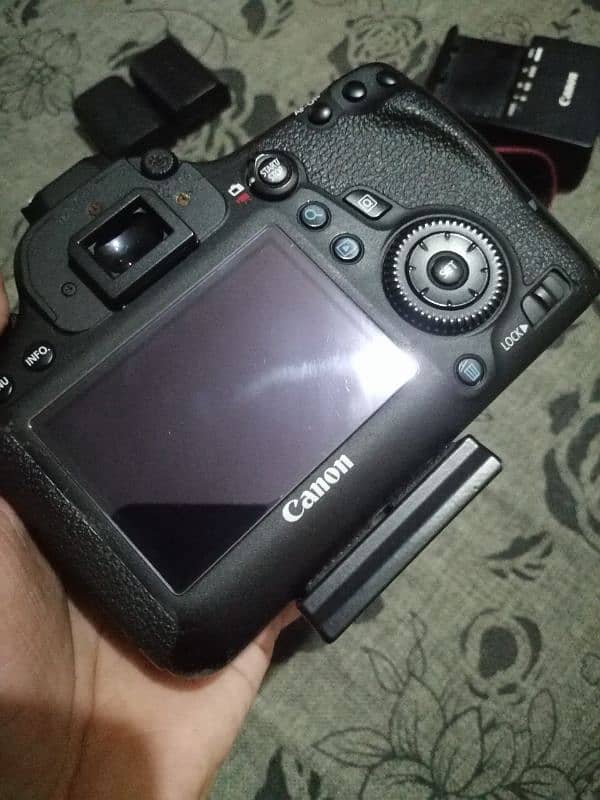 DSLR CANON 6D FULL FRAME BODY/ TAMRON 28-75MM 2.8F 2