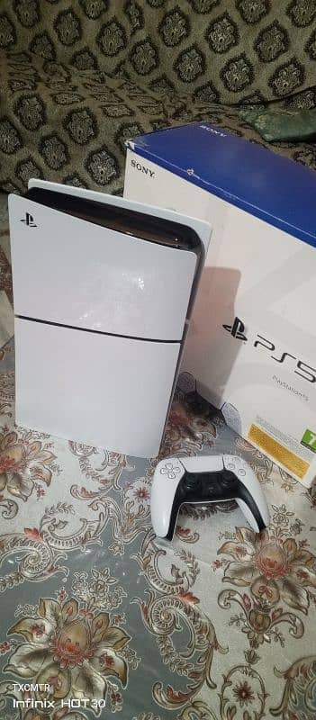 PS5 Slim 1 TB Storage 1