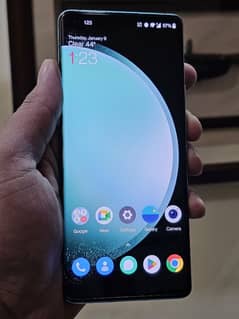 One plus 8pro global model 8gb ram 128gb rom