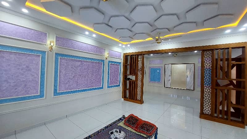 1 Kanal Brand New House For Sale 26