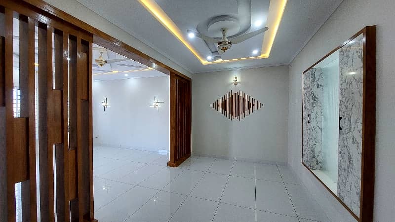 1 Kanal Brand New House For Sale 28