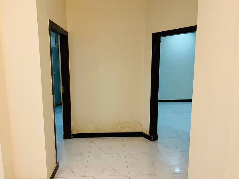 1200 Sq. ft Flat For Sale 20