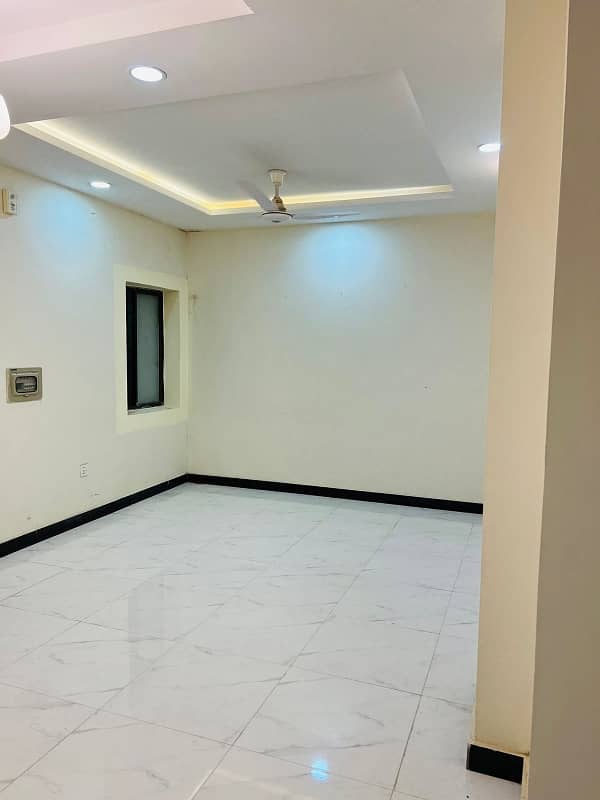 1200 Sq. ft Flat For Sale 22