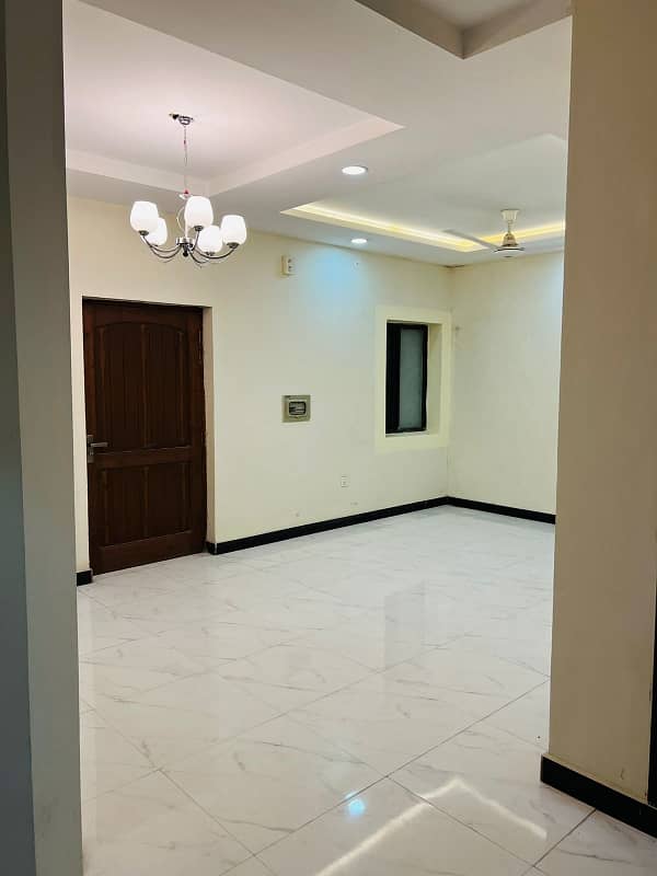 1200 Sq. ft Flat For Sale 26