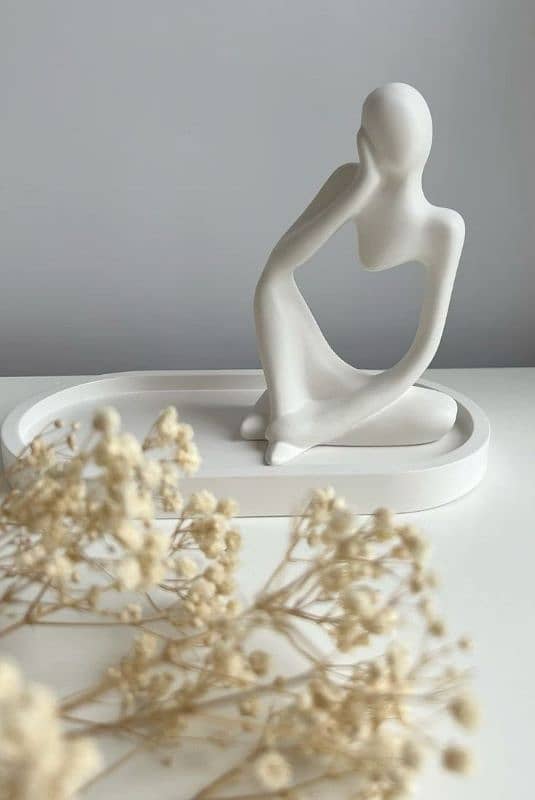 Beautiful Statue /handmade/aesthetic/home decor 2