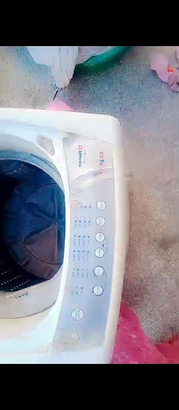 Dawlance automatic washing machine 4