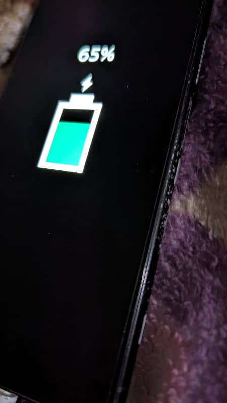 Sony Xperia 1 panel AVAILABLE 2