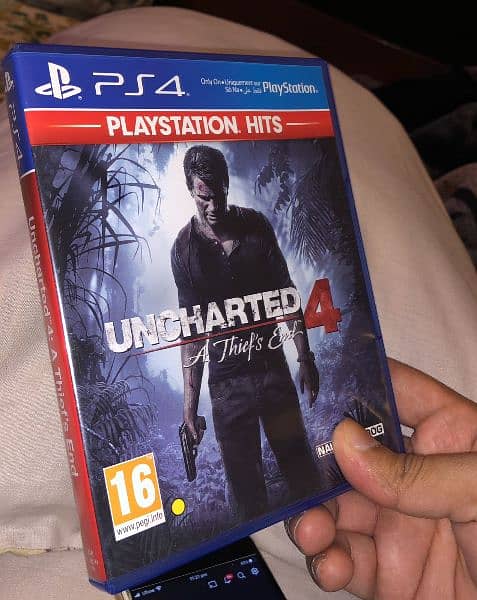 Uncharted 4 - Playstation hit series 0