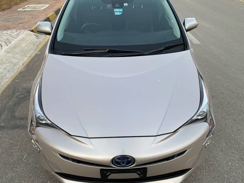 Toyota Prius 2018 7