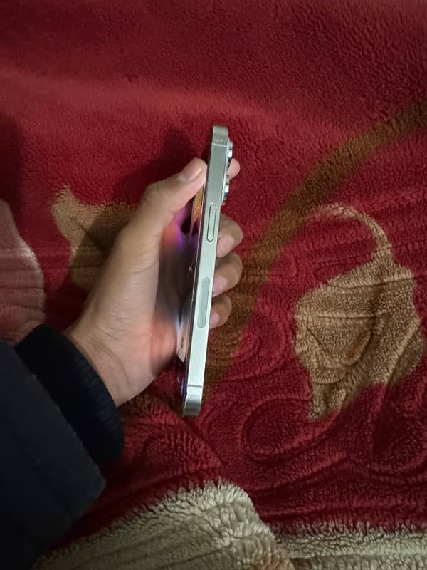 iPhone 14 Pro non pta 4