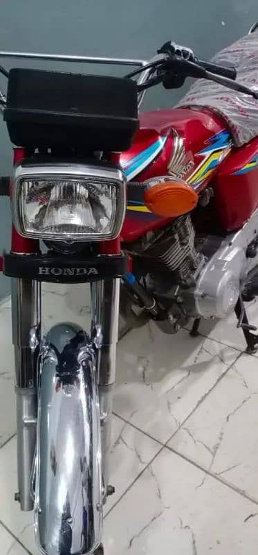 Honda cg 125 orignal new he cntact 03112587314 6