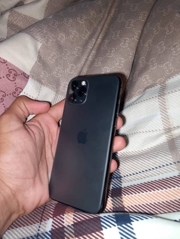 iphone 11 pro 0