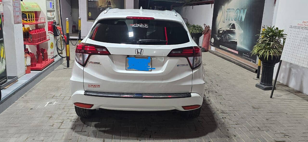 Honda Vezel 2015 11