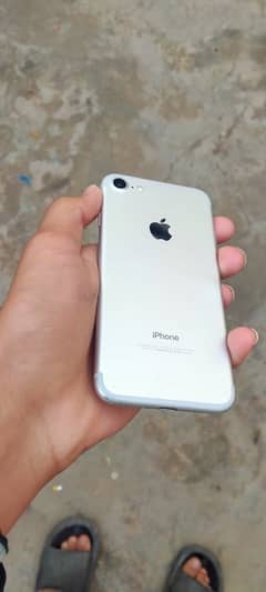 iPhone 7 PTA 32 GB