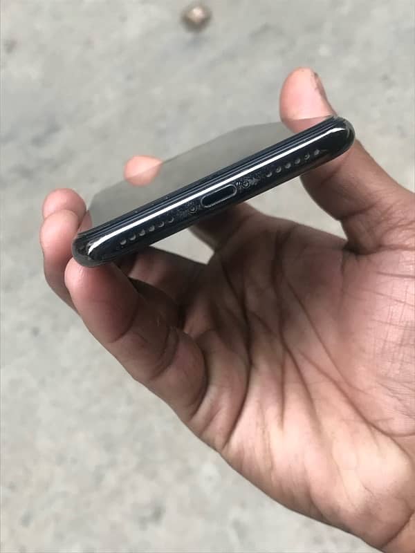 IPHONE X PTA APPROVED 256Gb 4