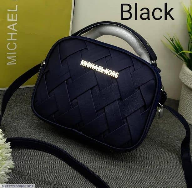 •  Material: PU Leather  Handbags 3