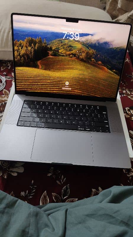 Macbook Pro M2 Max 32GB/1TB 1