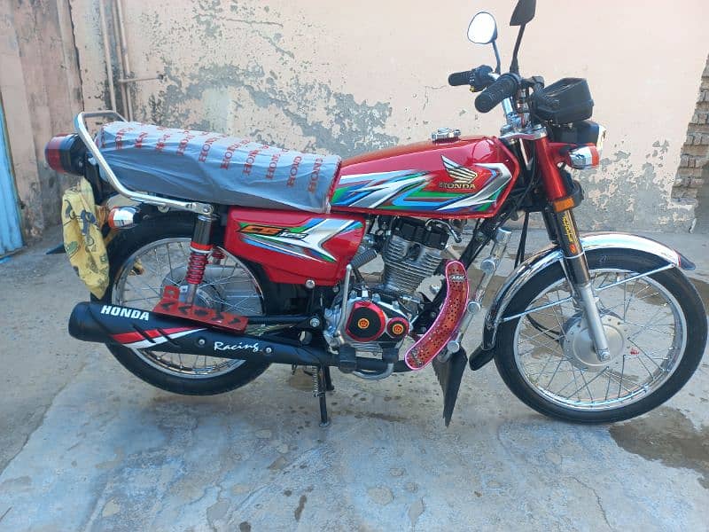 Honda125 23 model islamabad namber 6