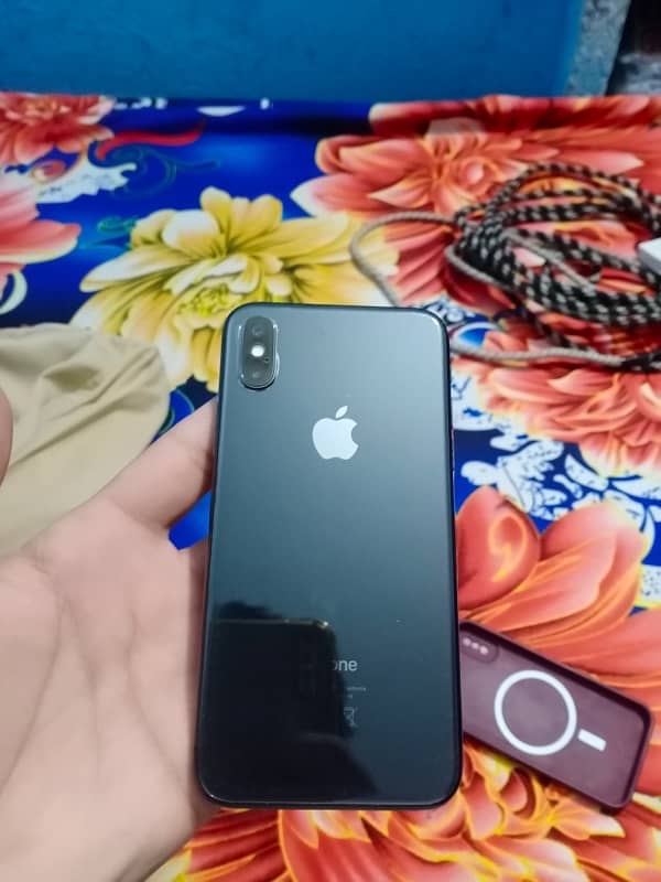 iPhone X with box 64gb 1