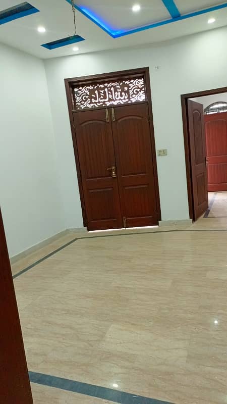 5 marla lower portion for rent in johar town for Family and Silent office (Call center + Software house) 9