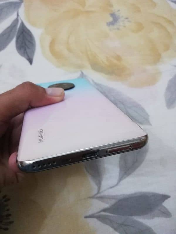 Huawei y9a 8gb 128gb with full paking for 35000 5