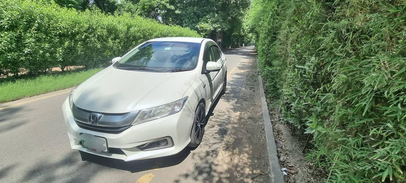 Honda Grace Hybrid 2015 6