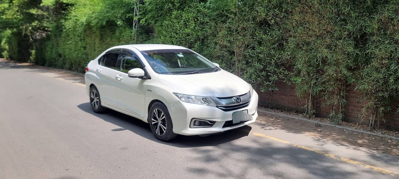 Honda Grace Hybrid 2015 11