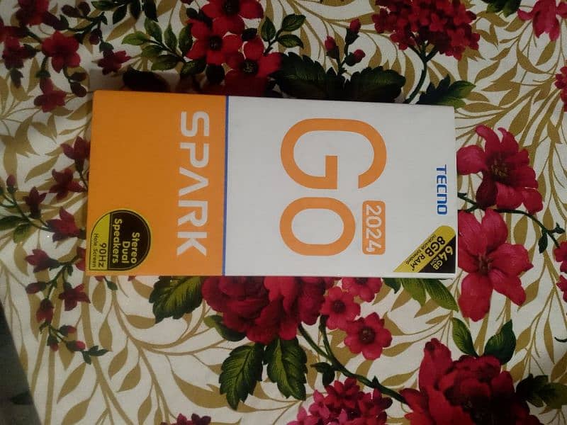 Tecno Spark Go 2024 4+4/64 Complete Box 5