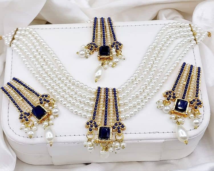 High Quality zarcon choker & set 1