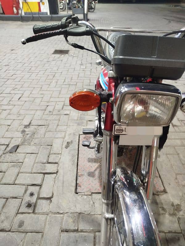 Honda CG 125 in very good condition Red 1