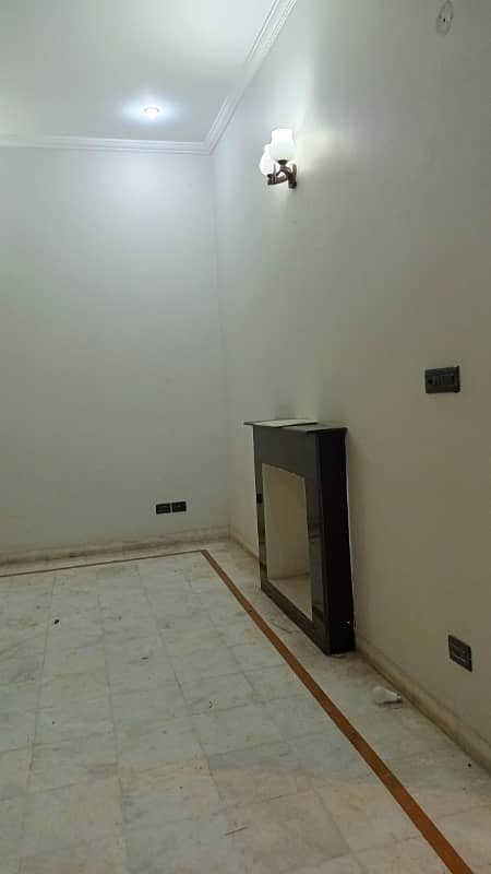 10 Marla House for Rent in johar town for Family and Silent office (Call center + Software house 6