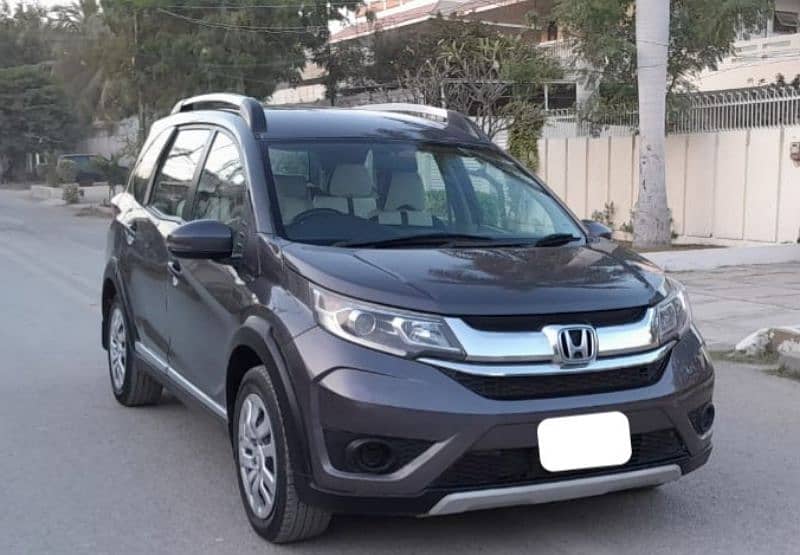 Honda BR-V 2017 i vtec 100%  Guranteed original paint 6