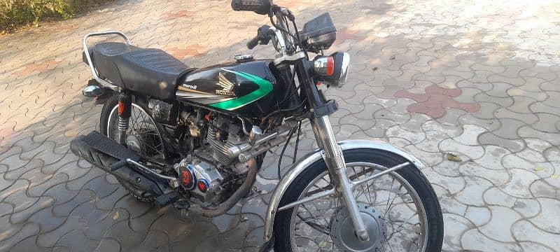 Honda CG 125 Model 2013 sialkot Number 4