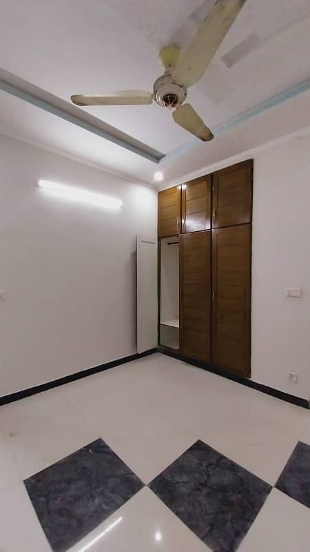 Upper Portion For Rent G-13/1 6