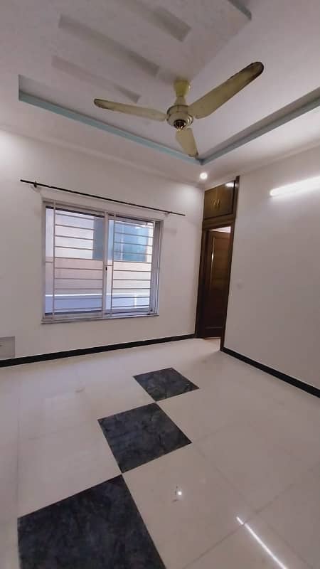 Upper Portion For Rent G-13/1 7