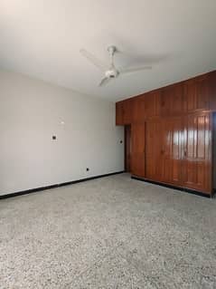 Upper Portion For Rent In G-11/1