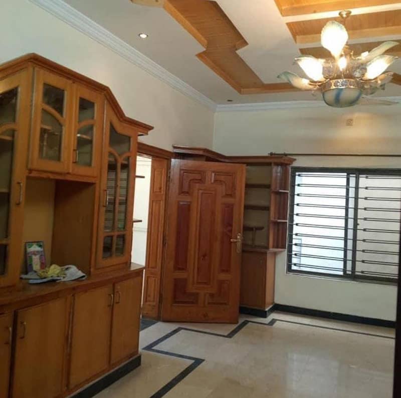 Upper Portion For Rent In G-11/1 9