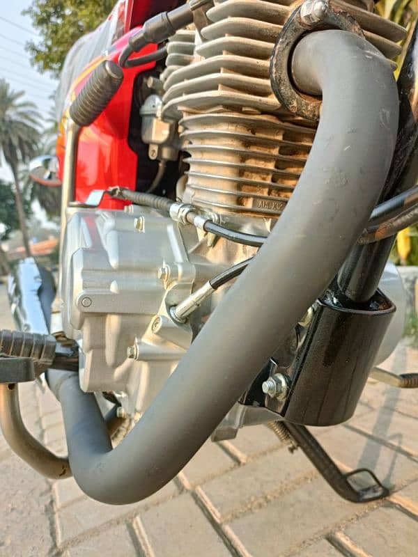 Honda 125(2021)(03273767676) 11