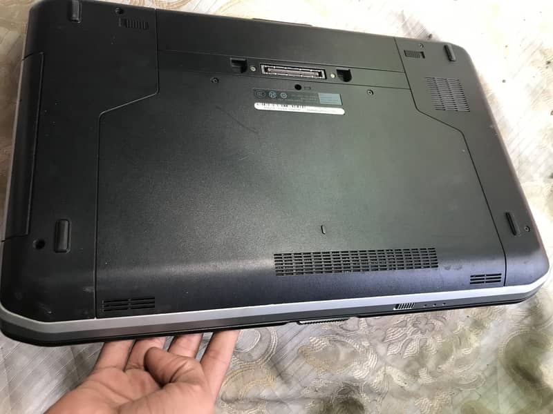 laptop Dell 3