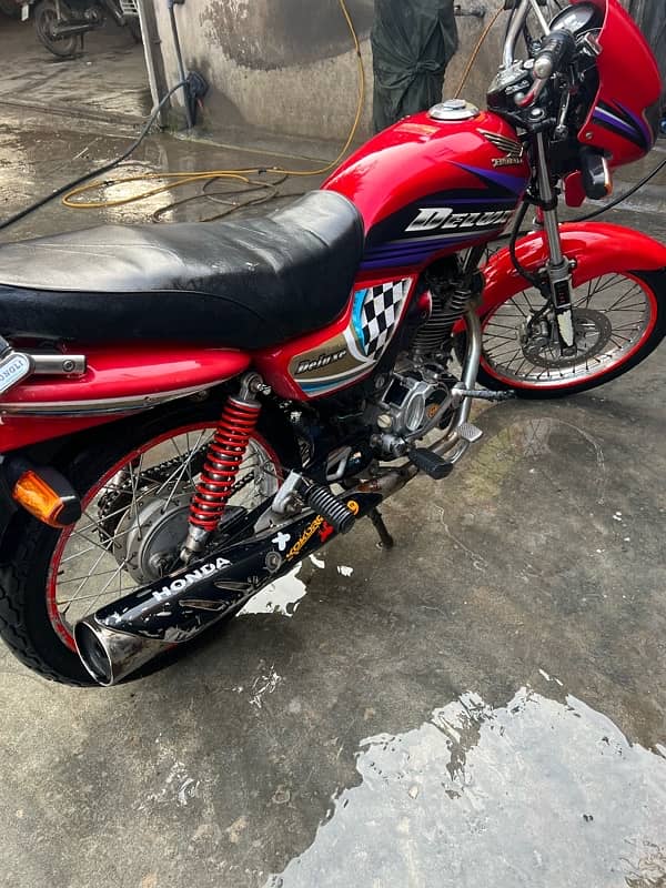 Honda deluxe 150  for sale 3