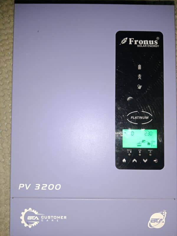 Fronus Solar inverter 3 kilo watt PV 3200 0