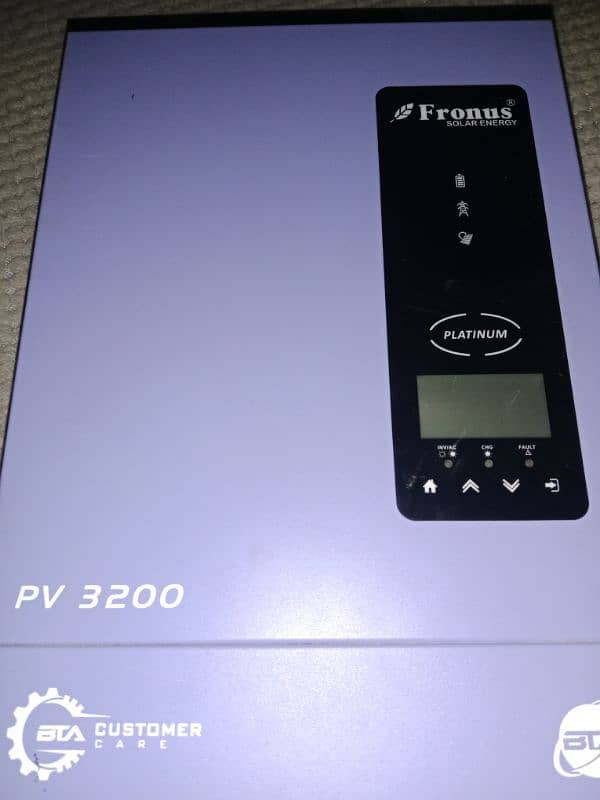 Fronus Solar inverter 3 kilo watt PV 3200 3