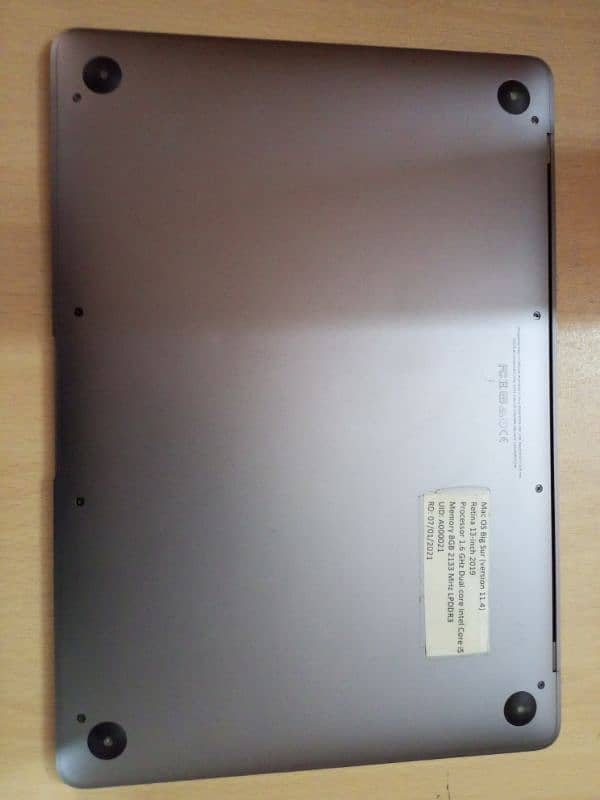 MacBook 8,1 | 12- inch | Intel Core M 1.2 GHz Processor | 8 GB 14