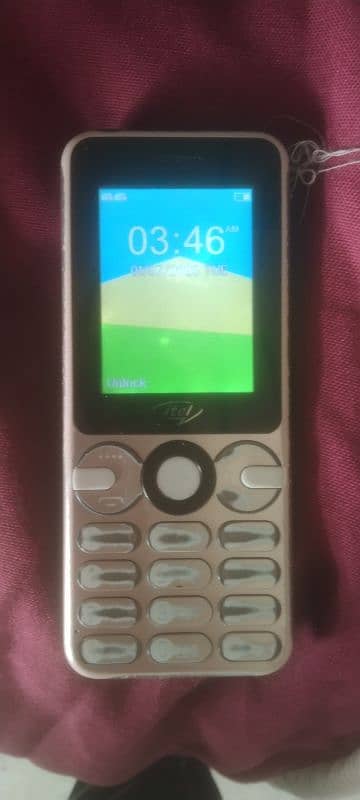 iTel mobile use mein 3 month and very good condition sale urgent 0