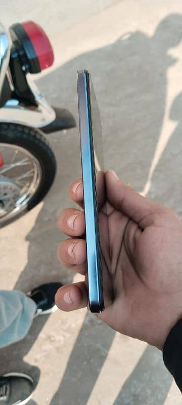 vivo v27e 40 se kam ni ho ga 4