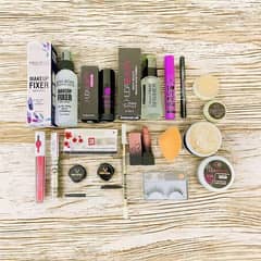 Ultimate 15 in 1 Makeup Deal.